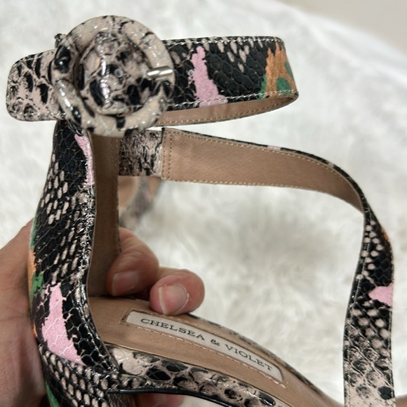 Chelsea & Violet Leather Snake Print Block Heels - Picture 9 of 10